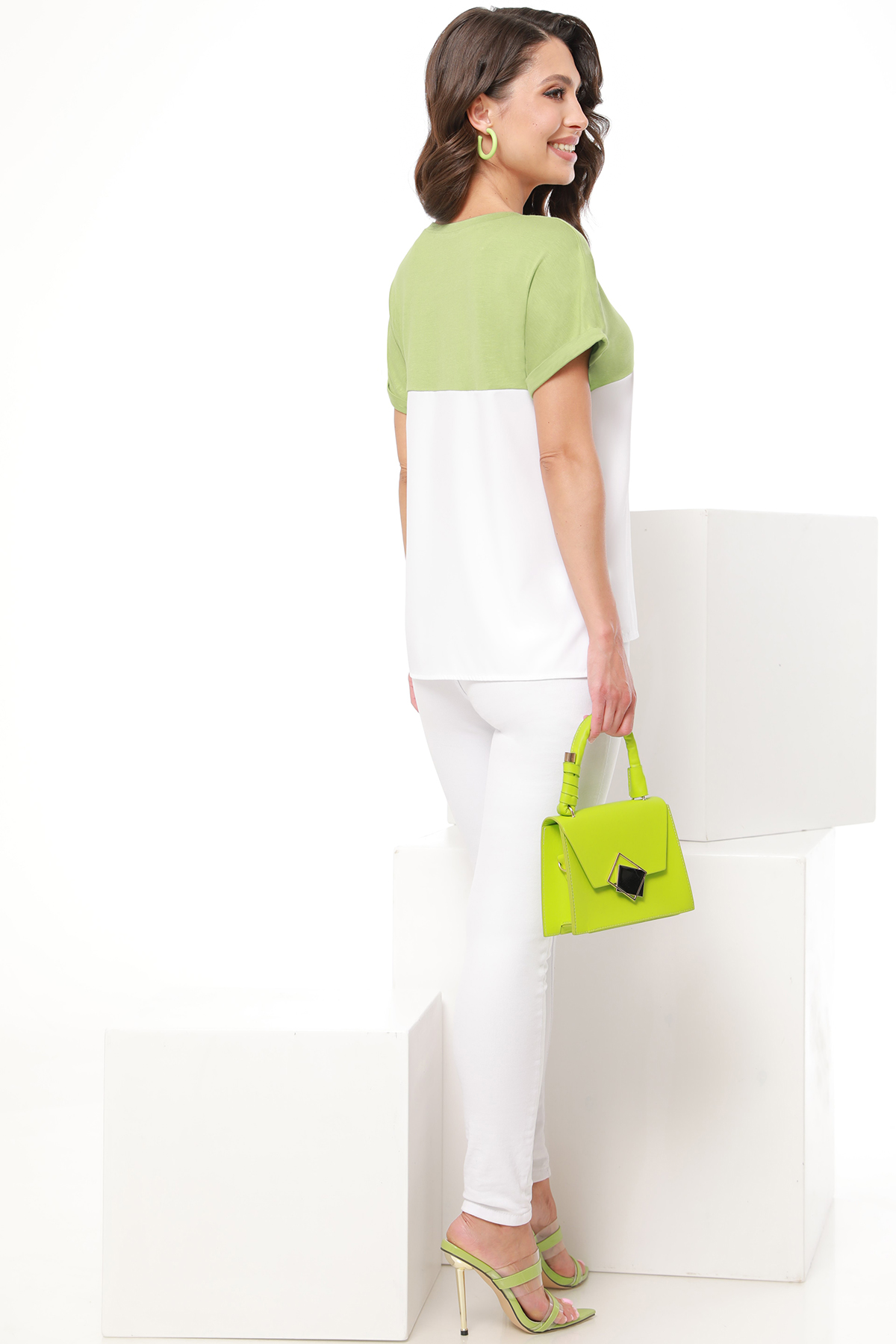 Футболка с зеленой кокеткой - купить оптом по выгодной цене | Интернет ...