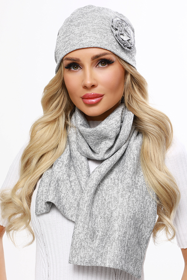 Комплект шапка с шарфом